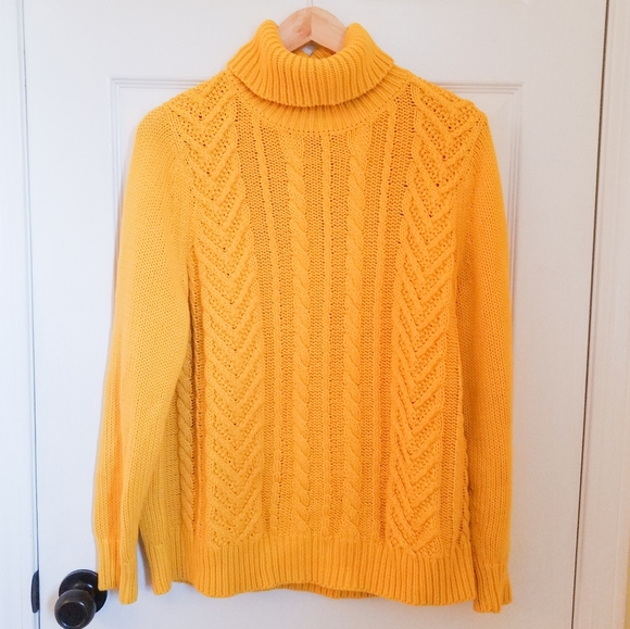 Lands' End Sweaters - NWOT LANDS END Chunky CableKnit Turtleneck Sweater